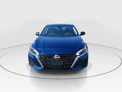 2024 Nissan Altima - Photo 2