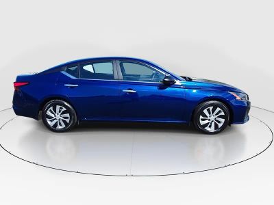 2024 Nissan Altima - Photo 8