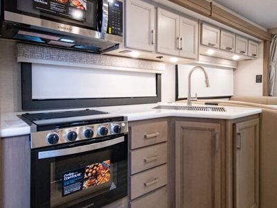 2026 Thor Motor Coach Omni Trail - Photo 15