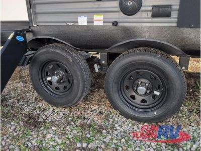 2022 Forest River RV Wildwood - Photo 9