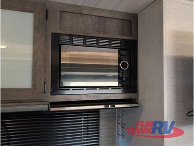 2022 Forest River RV Wildwood - Photo 17