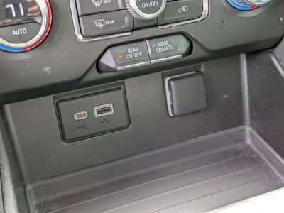 2023 GMC Yukon XL - Photo 27