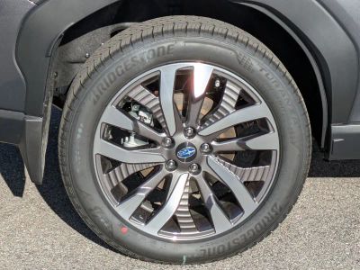 2026 Subaru Forester — photo 10 view