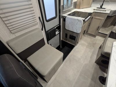 2022 Coachmen Cross Trail XL - Photo 4