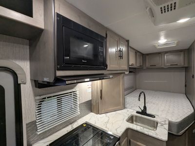 2022 Coachmen Cross Trail XL - Photo 23