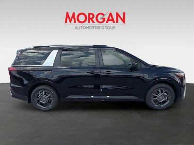 2026 Kia Carnival Hybrid — engine compartment view