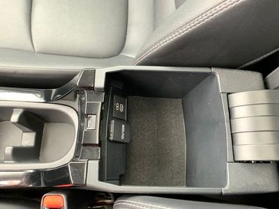 2023 Toyota Corolla Cross XLE - Photo 27