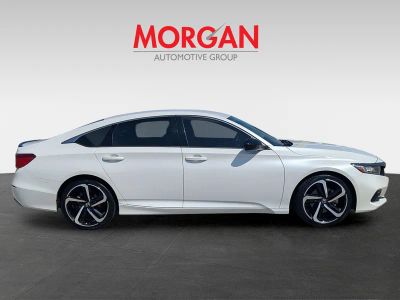 2022 Honda Accord Sedan — interior view