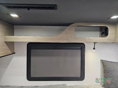 2027 Grand Design Lineage Series M — photo 49 view