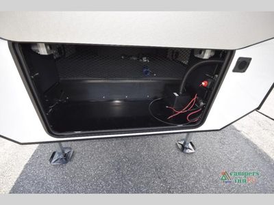 2026 Venture RV SportTrek Touring Edition — photo 8 view