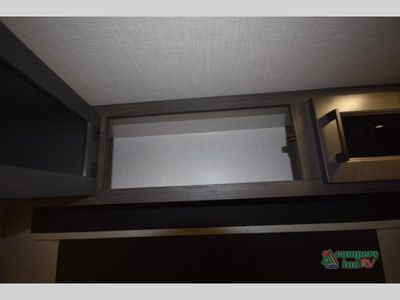 2026 Venture RV SportTrek Touring Edition — photo 48 view