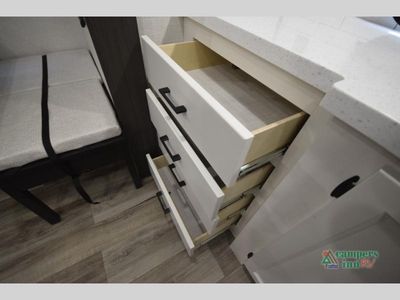 2026 Venture RV SportTrek Touring Edition — photo 29 view