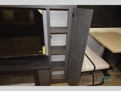 2026 Venture RV SportTrek Touring Edition — photo 22 view