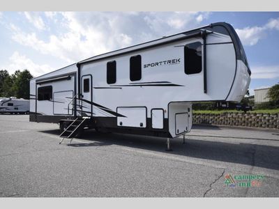 2026 Venture RV SportTrek Touring Edition — front three-quarter view