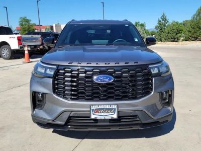 2025 Ford Explorer — detail view