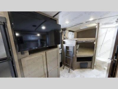 2018 Forest River RV Surveyor - Photo 34