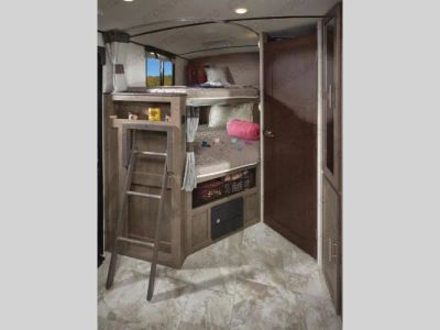 2018 Forest River RV Surveyor - Photo 26
