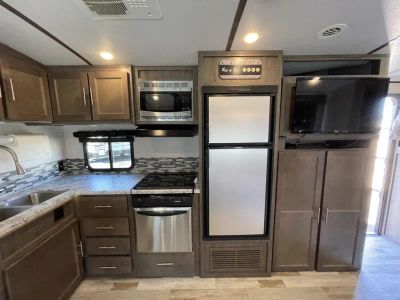 2018 Forest River RV Surveyor - Photo 12