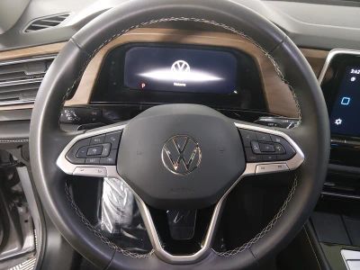 2024 Volkswagen Atlas - Photo 12