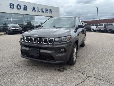 2024 Jeep Compass Latitude in Baltic Gray Metallic Clear Coat — front three-quarter view