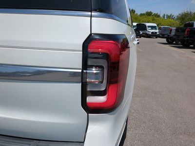 2022 Ford Expedition — photo 10 view