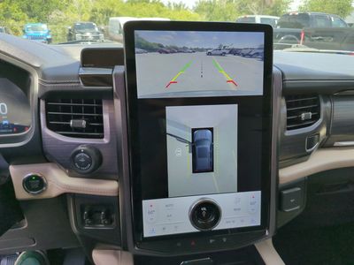 2022 Ford Expedition — photo 25 view