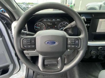2025 Ford F-600SD - Photo 10