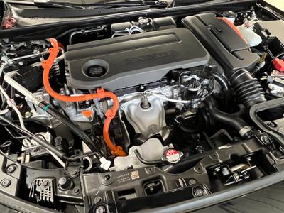 2026 Honda Civic Sedan Hybrid - Photo 11