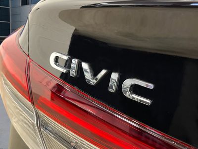 2026 Honda Civic Sedan Hybrid - Photo 9