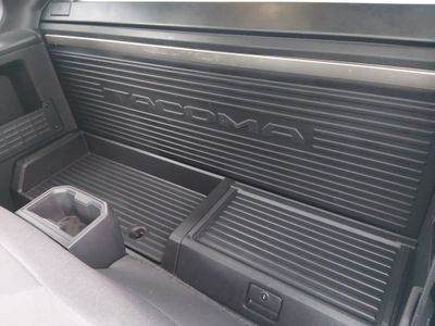 2024 Toyota Tacoma 2WD - Photo 17