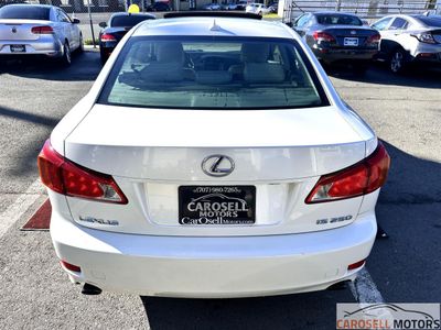 2009 Lexus IS 250 - Photo 5