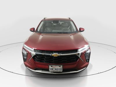 2024 Chevrolet Trax - Photo 2