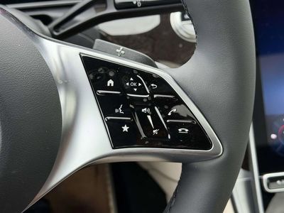 2026 Mercedes-Benz C-Class — photo 18 view