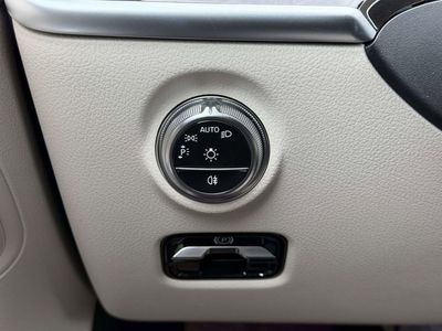2026 Mercedes-Benz C-Class — photo 16 view