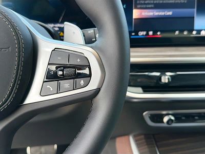 2026 BMW X5 — photo 39 view