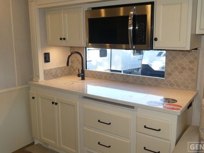 2026 Tiffin Byway - Photo 7