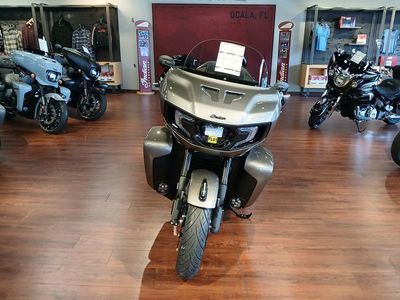 2025 Indian Motorcycle Pursuit Dark Horse Springfield Blue Vivid Crystal / Black Vivid - Photo 5