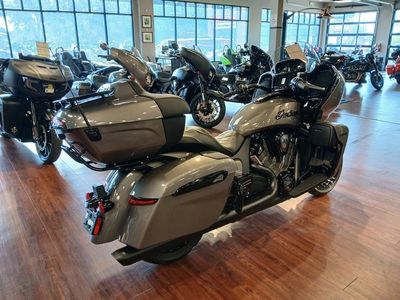 2025 Indian Motorcycle Pursuit Dark Horse Springfield Blue Vivid Crystal / Black Vivid - Photo 12