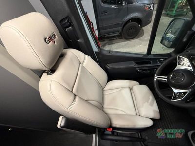 2027 Grech RV Vacanza-ion 19 AWD - Photo 17