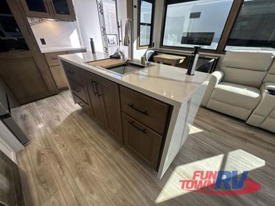 2026 Keystone RV Montana - Photo 37