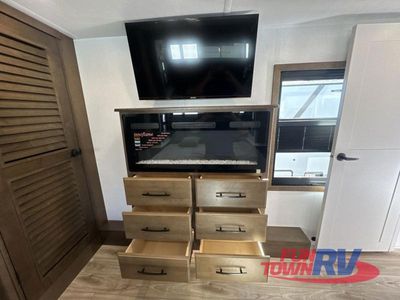 2026 Keystone RV Montana - Photo 42