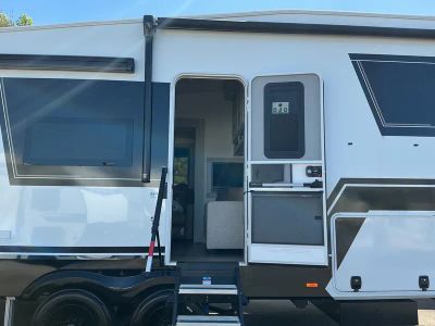 2025 Brinkley RV Model Z - Photo 2