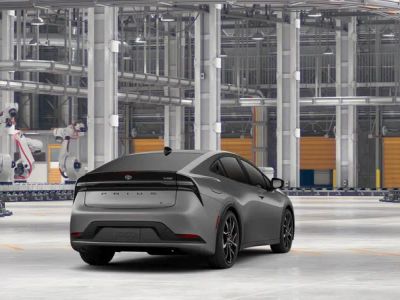 2026 Toyota Prius Plug-in Hybrid - Photo 11