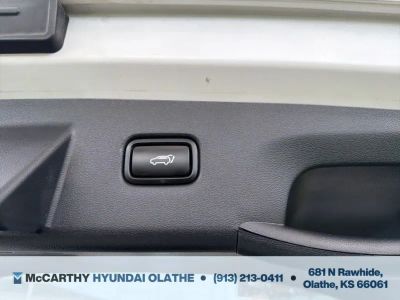 2022 Hyundai Tucson Hybrid - Photo 12