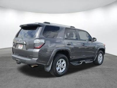 2019 Toyota 4Runner - Photo 4