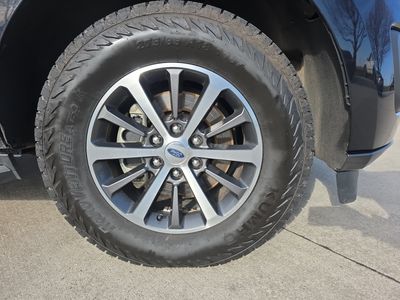 2019 Ford Expedition — photo 16 view