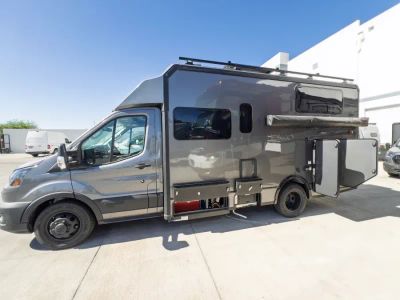 2027 Winnebago EKKO — photo 21 view