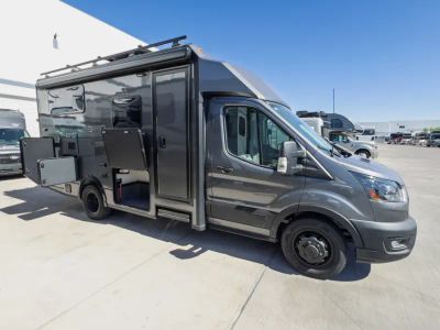 2027 Winnebago EKKO — photo 17 view