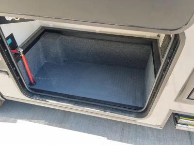 2027 Winnebago EKKO — photo 19 view