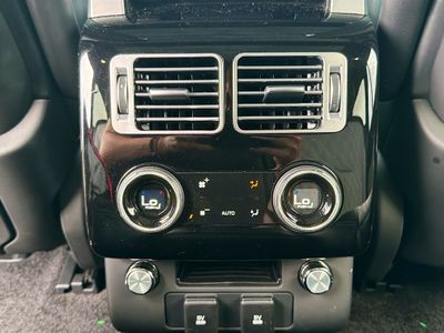 2020 Land Rover Range Rover - Photo 21